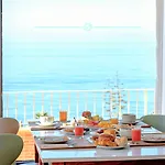Auramar 3*