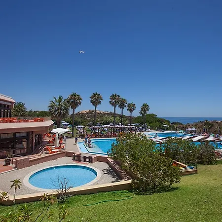 Auramar Hotel