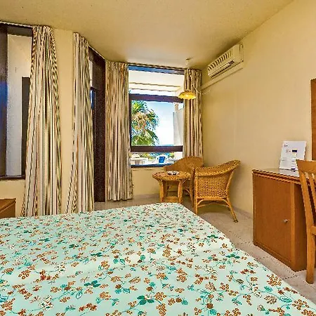 Hotel Auramar 3*